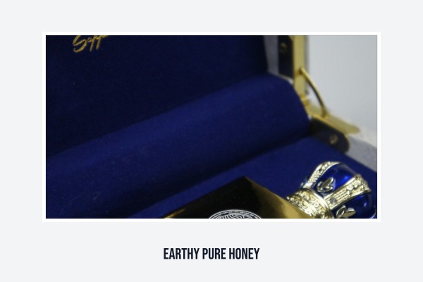 earthy pure honey